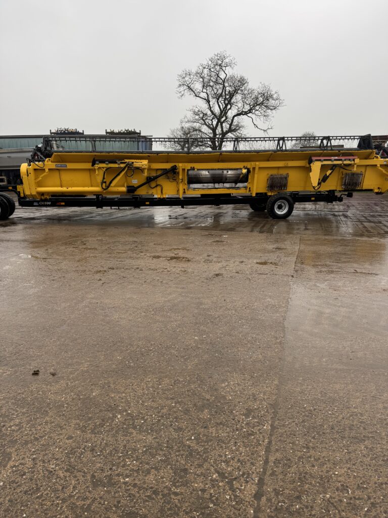 New Holland CR9080 Harvester