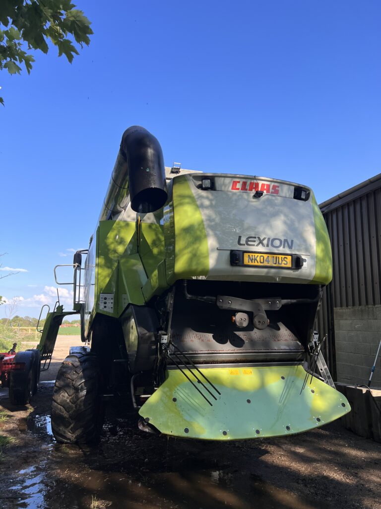 Claas lexion 560 TT Harvester