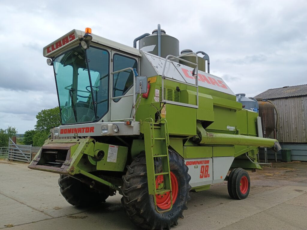 Claas Lexion 750 Harvester