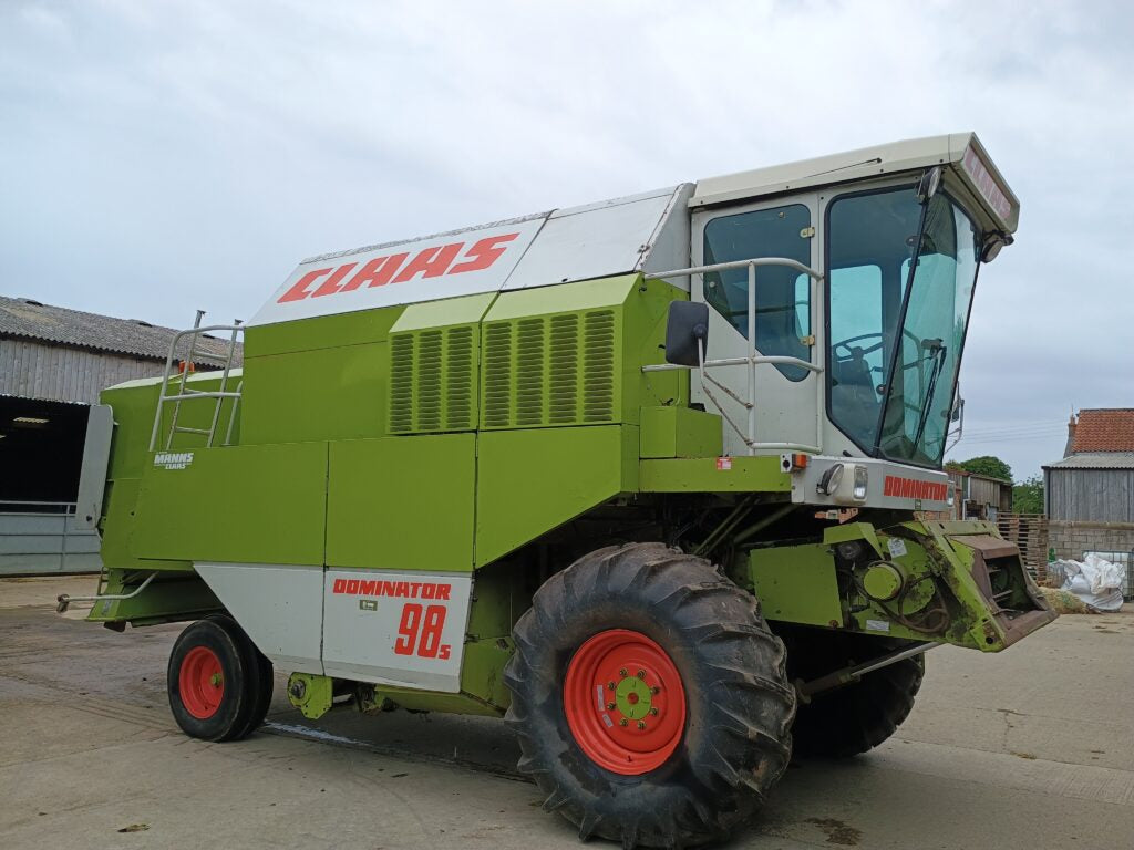 Claas Lexion 750 Harvester