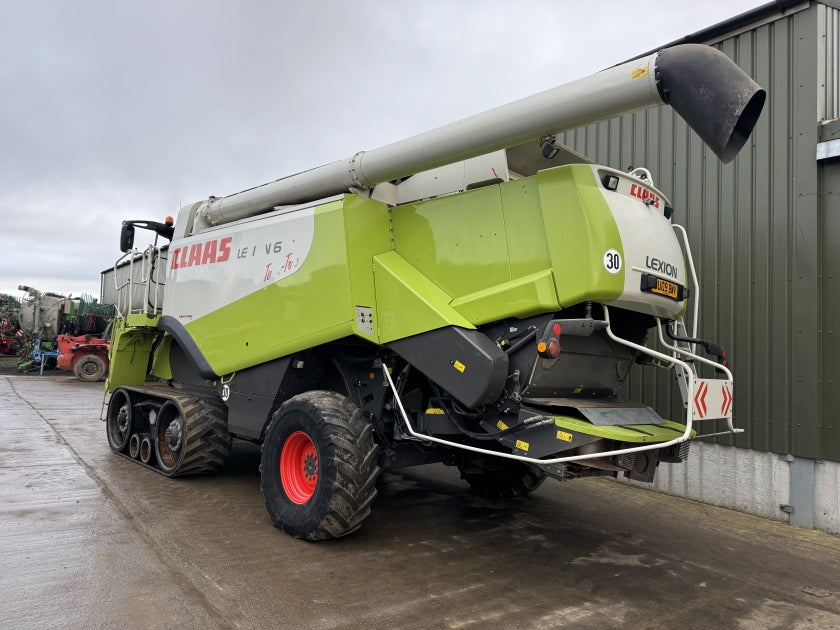 Claas Lexion 600TT c/w V1200 Header Harvester
