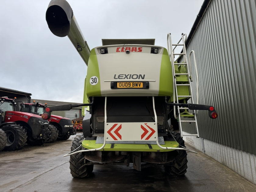 Claas Lexion 600TT c/w V1200 Header Harvester