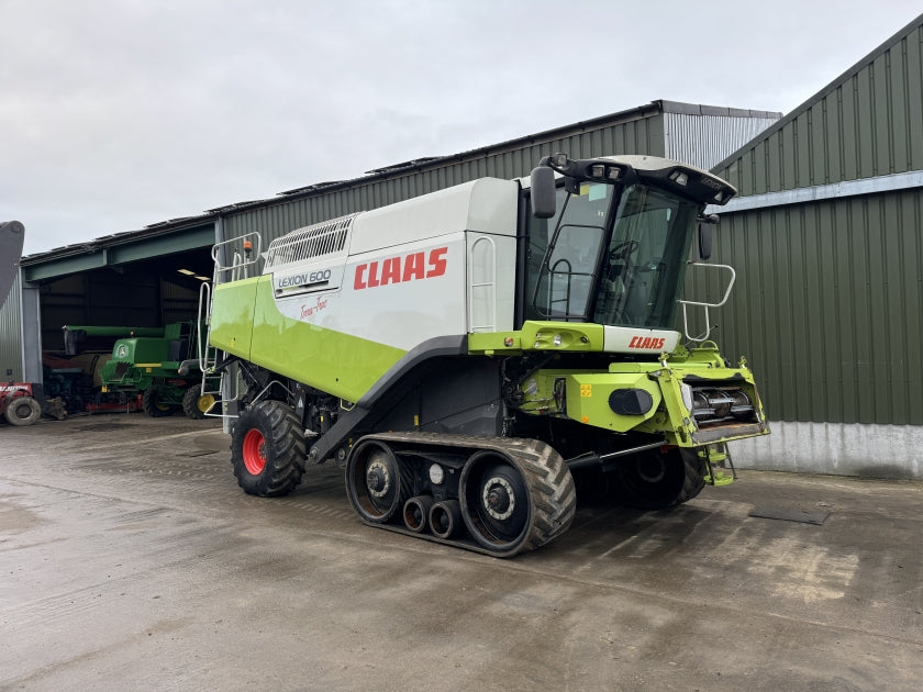 Claas Lexion 600TT c/w V1200 Header Harvester