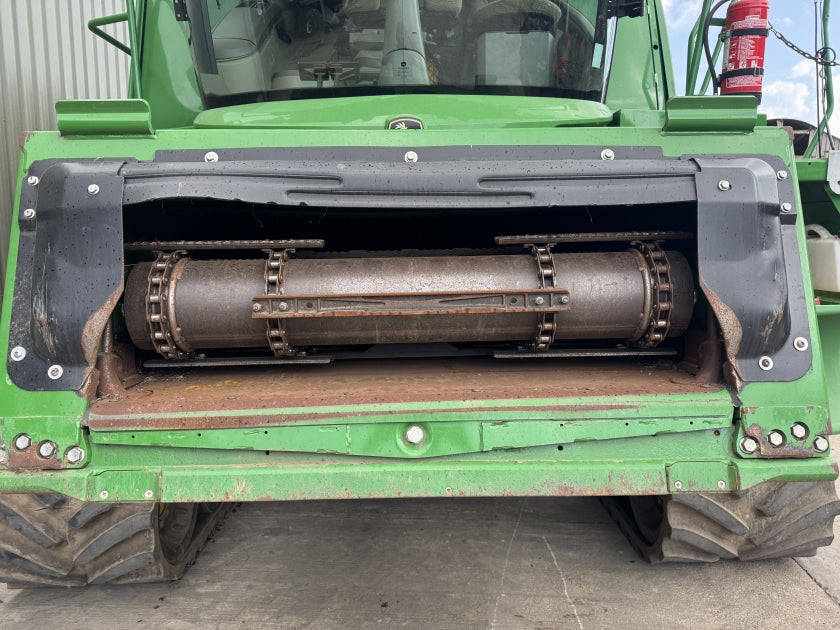 John Deere S785 4WD c/w 735D Header