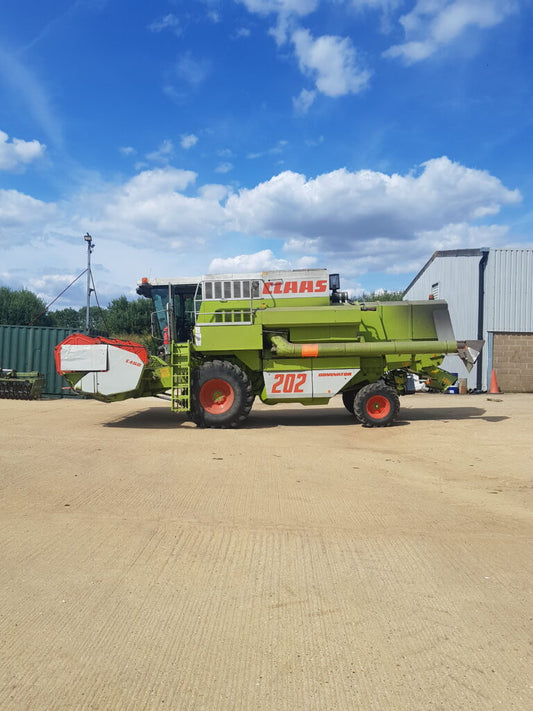Claas Dominator Mega 202