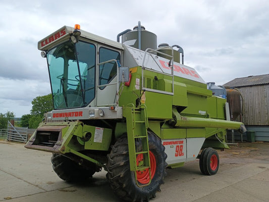 Claas Lexion 750 Harvester