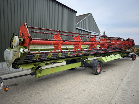 Claas Lexion 600TT c/w V1200 Header Harvester